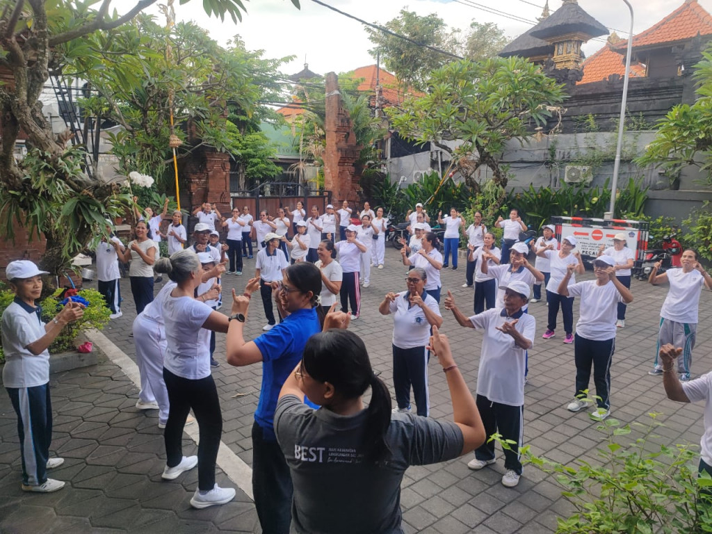 Kegiatan Posyandu ILP di Kelurahan Seminyak